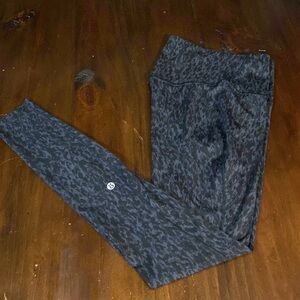 LULULEMON FULL LENGTH HIGH WAISTED YOGA PANTS🍋